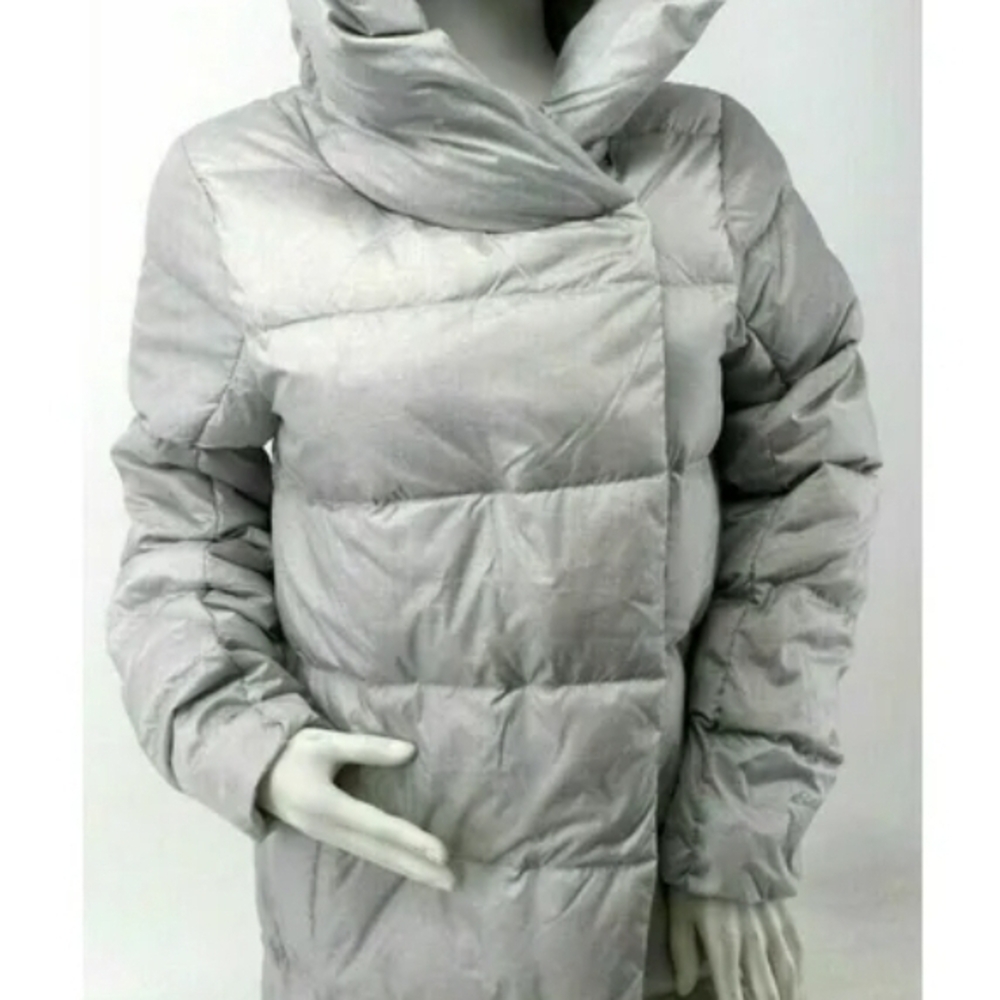 Eddie Bauer Women's Silver Puffer Jacket